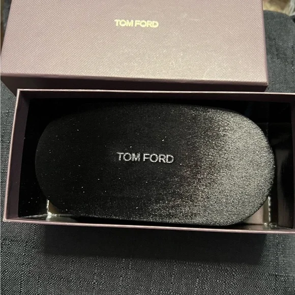 TOM FORD BLACK ROSE GOLD Faryn 56mm Gradient Cat Eye Sunglasses - Picture 5 of 8